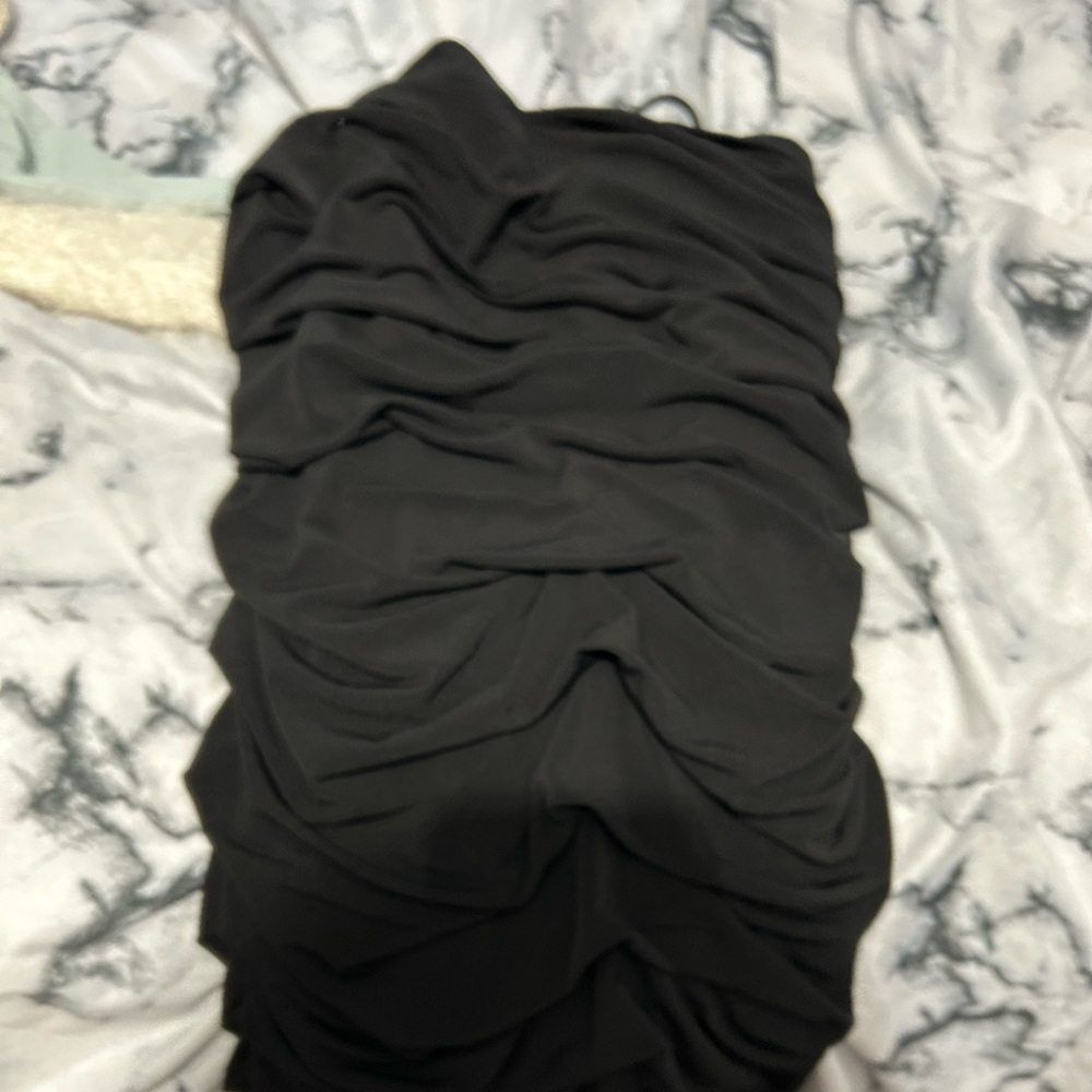 Cute dress to long for me but I would wear it if it wasn’t so long